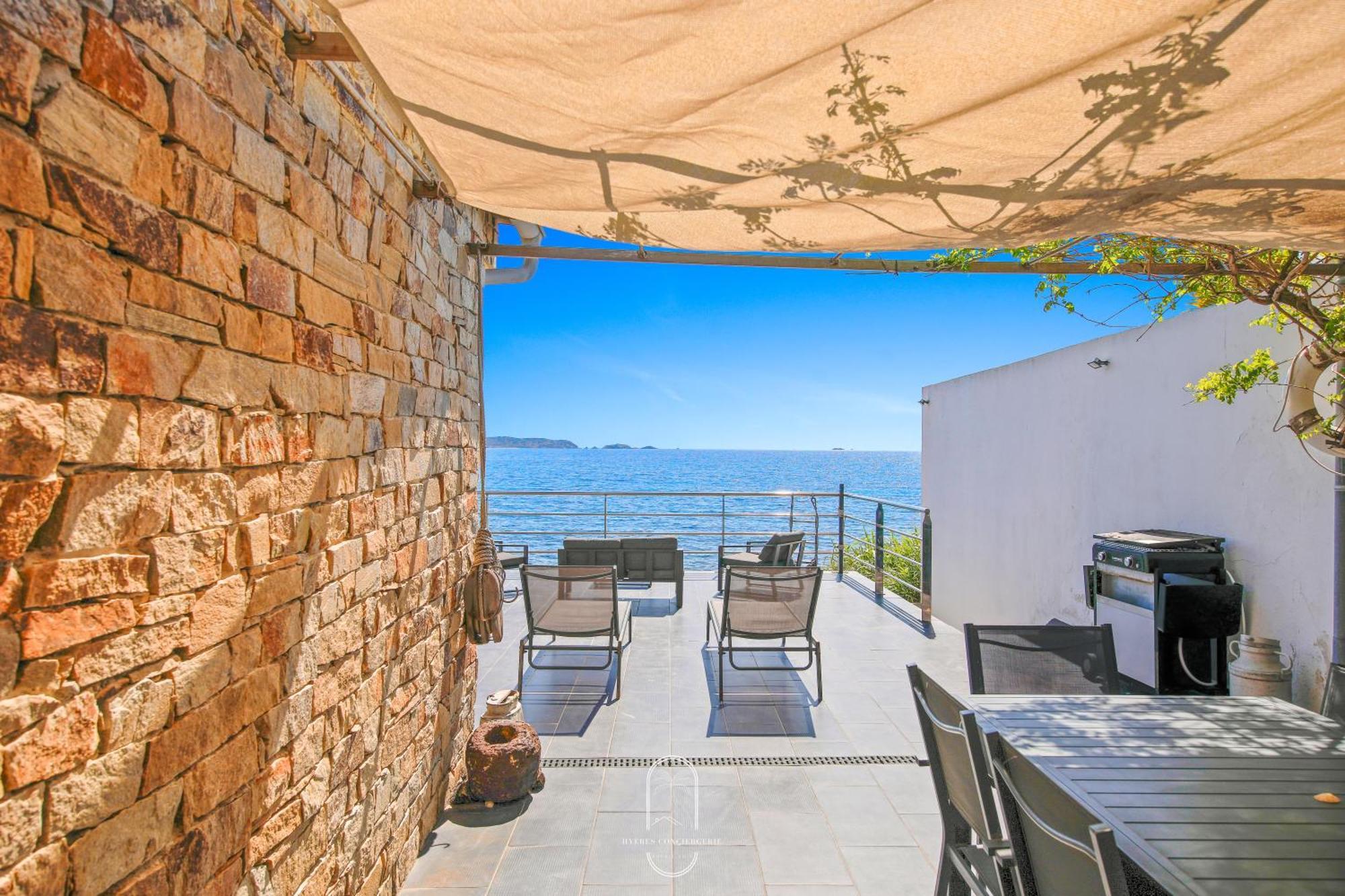 Maison Sur L'Eau-Hyeres-Almanarre-Parkings Clim Wifi By Hc Buitenkant foto