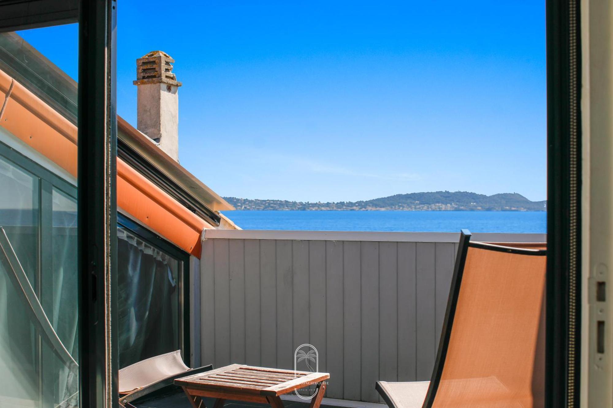Maison Sur L'Eau-Hyeres-Almanarre-Parkings Clim Wifi By Hc Buitenkant foto