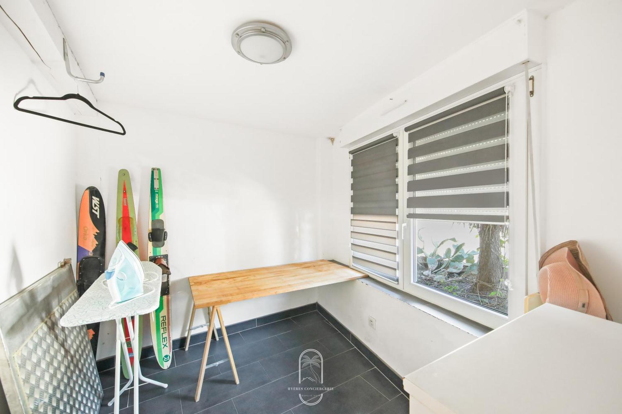 Maison Sur L'Eau-Hyeres-Almanarre-Parkings Clim Wifi By Hc Buitenkant foto