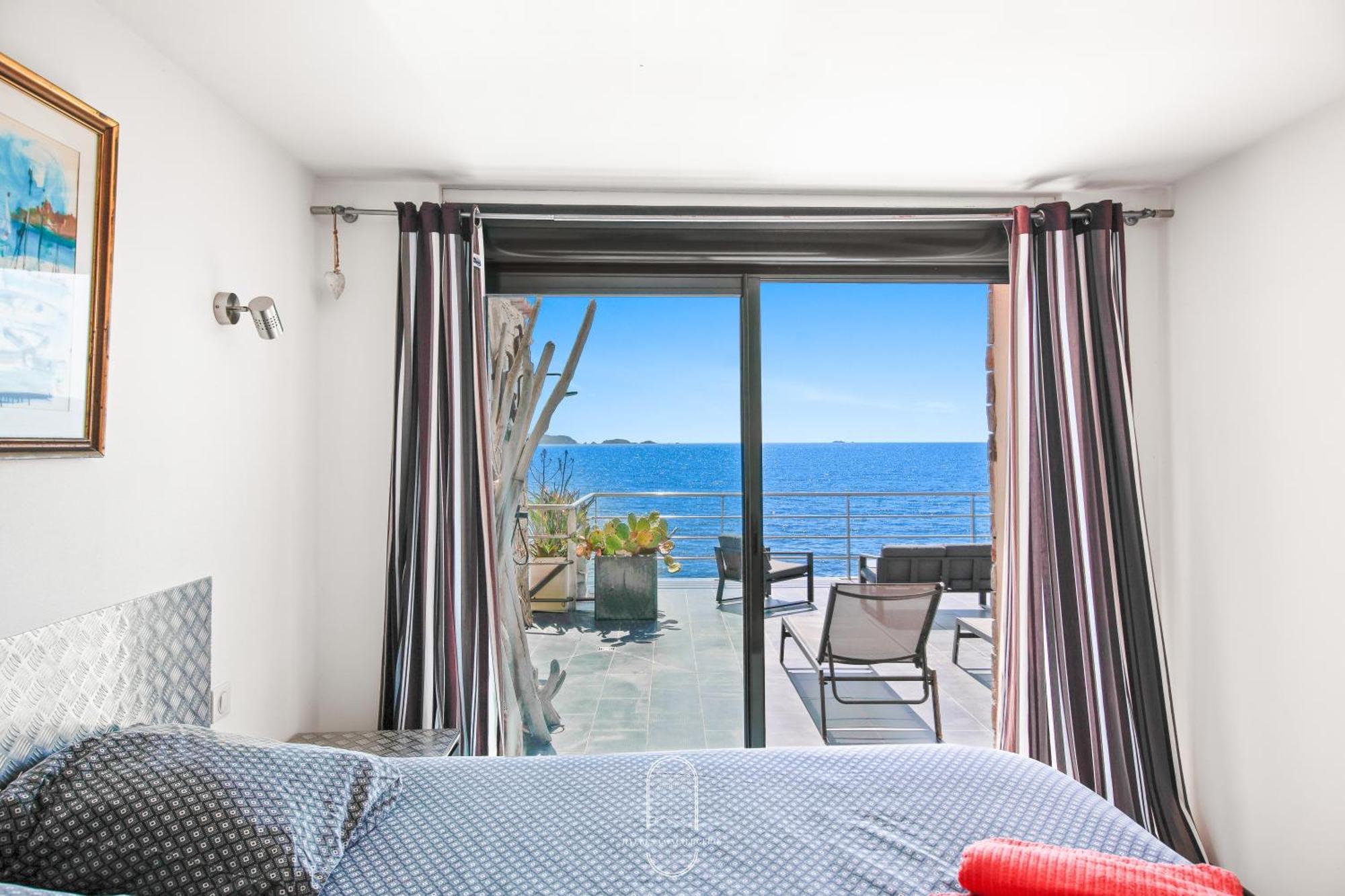 Maison Sur L'Eau-Hyeres-Almanarre-Parkings Clim Wifi By Hc Buitenkant foto